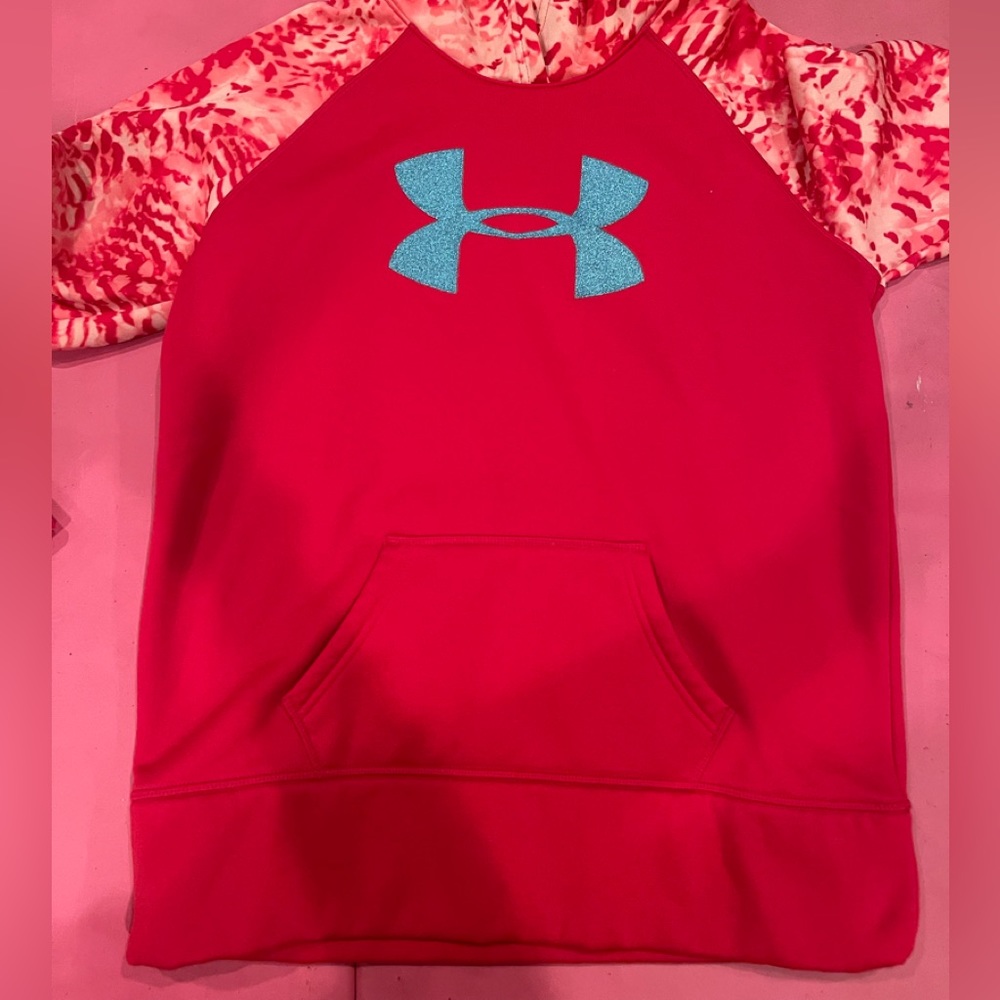 Under Armour Sweatshirt